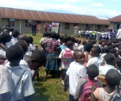 How World Relief fights Ebola with the help of 300 churches 