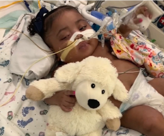 Parents of 9-month-old baby given 10 more days to keep her on life support before hospital shuts off