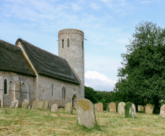 Discover unique old churches in these 3 places