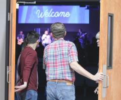 How churches deal with the challenge of latecomers to worship services