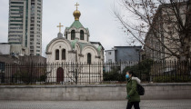 China: Crosses 'higher than the national flag' removed from churches amid COVID-19