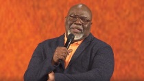 TD Jakes implores people to take COVID-19 seriously: ‘easier to wear a mask than wear a ventilator’