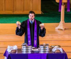 W. Virginia pastor walks 175 miles to bring awareness to extreme poverty, homelessness