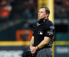 Christ-following umpire Chris Guccione returns for his second World Series
