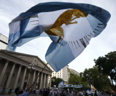 Argentina passes abortion bill despite resistance from evangelicals, Catholics