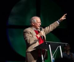 Don’t waste the pandemic, John Piper tells Cross for the Nations conference