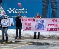 Parents join newly formed LGB group to protest outside 6 transgender clinics in US, Canada