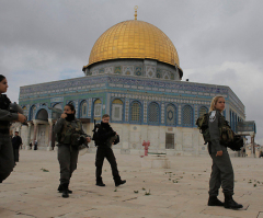 Historic Jewish Temple is located 'stone's throw away' from Dome of The Rock: 'Temple Revealed' author