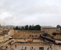 Is the location of the Jewish Temple hiding in plain sight? 
