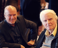 In ‘Billy Graham: The Man I Knew,’ Greg Laurie paints a human portrait of famed evangelist