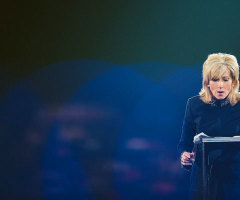 Beth Moore to take a ‘time out’ from Twitter: 'I don't trust myself'