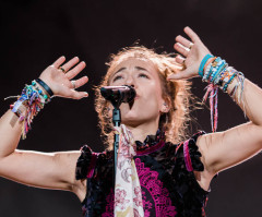 Lauren Daigle's newly-released song 'Tremble' explains her experience in God's presence