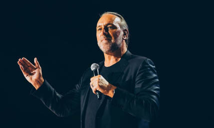'60 Minutes' airs new allegation of rape at Hillsong Church after Brian Houston steps down