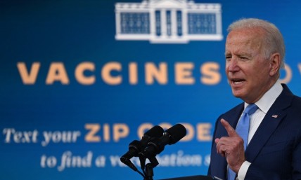 5th Circuit temporarily blocks Biden's COVID-19 vaccine mandate for private businesses