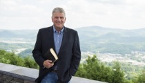 ‘Thank God that it went well’: Franklin Graham undergoes heart surgery at Mayo Clinic 