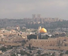 3 ways you form a special bond with the Holy Land