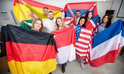 1 million lonely students are waiting for a friend and hospitality