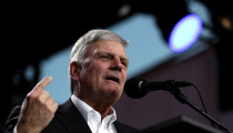 UK mayor wants to pull Franklin Graham bus ads over his views on marriage, Islam