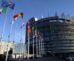 European Parliament forget US no longer its colony 