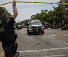 Shooting at 4th of July parade leaves at least 6 dead, 24 seriously injured