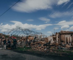 'Into Ukraine' documentary highlights God's faithfulness, resilience of Church amid terrors of war 