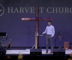 In sermon after plane crash that killed 5 members, pastor reflects on 'God of comfort amidst chaos'