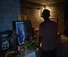 Texas churches pledge to sponsor exiled Mayflower Church members