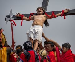 Filipinos resume Good Friday crucifixion reenactments after COVID-19 pause