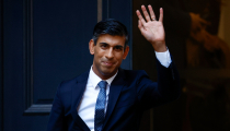 UK PM Rishi Sunak says 0% of women have a penis, vows to 'protect' women-only spaces