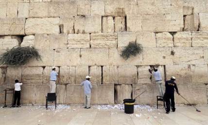 Should Jews prayerfully reconsider the forbidden chapter?
