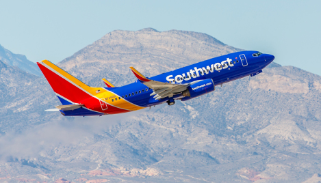 Judge halts mandatory religious freedom training for Southwest Airlines lawyers
