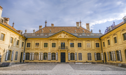 Christian universities should expand their global footprint