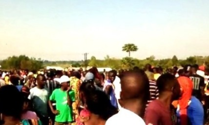 Pastor, over 20 Christians assaulted during evangelism event in Uganda