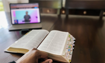 Author of ‘Digital Liturgies’ on how Christians can live wisely in an online age