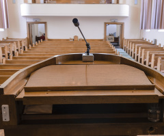 3 ways to stop preaching boring sermons