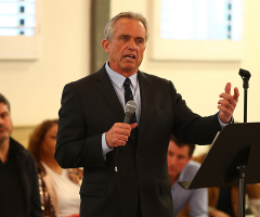RFK Jr. warns Black Rock 'feudal model' could turn the US into 'nation of renters'