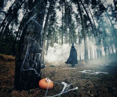 Ex-witch says its OK for Christians celebrate Halloween but should avoid 'web of darkness'