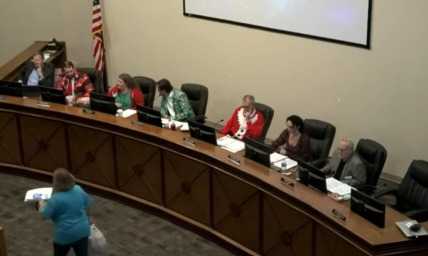 Texas ISDs vote to allow volunteer chaplains to serve in schools 