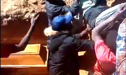 160 Christians massacred, including pastors, in Nigeria; coordinated attacks launched during Christmas
