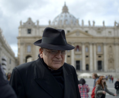 Cardinal Raymond Burke says he's 'still alive' after first meeting with Pope Francis in 7 years