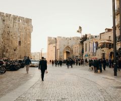 Mob attacks Armenian Christians amid Jerusalem land dispute, patriarchate says