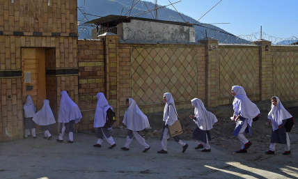 Islamic studies no longer required for religious minority students in Pakistan; Christians rejoice