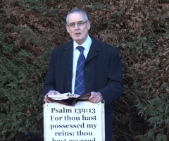 Judge to decide fate of British pastor facing prison for displaying Bible verse