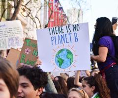 Climate iconoclasts fight for world of life but no living 