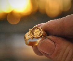 Archaeologists find ancient ring with Jesus’ face inscribed in 'almost new condition'