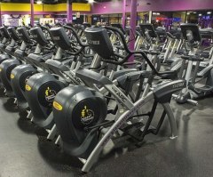 Planet Fitness stock plummets days after canceling Christian woman's membership over trans policy
