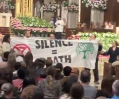 3 protesters charged for storming into St. Patrick’s Cathedral during Easter weekend service