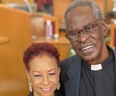 Pastor shot at church says God told him ‘stop trying to die’ in spirited return to pulpit