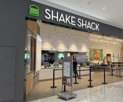 Shake Shack offers free chicken sandwiches on Sundays in an apparent jab at Chick-fil-A