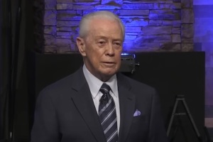Televangelist, prosperity gospel preacher Jerry Savelle dies at 76
